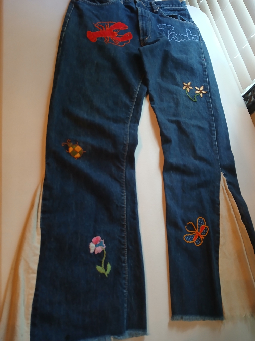 Levi's Dark Blue 505 Flare Jeans with Colorful Embroidery W 34/L34 Upcycled Jean